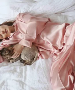 Luksusowe marki piżam damskich – top 5