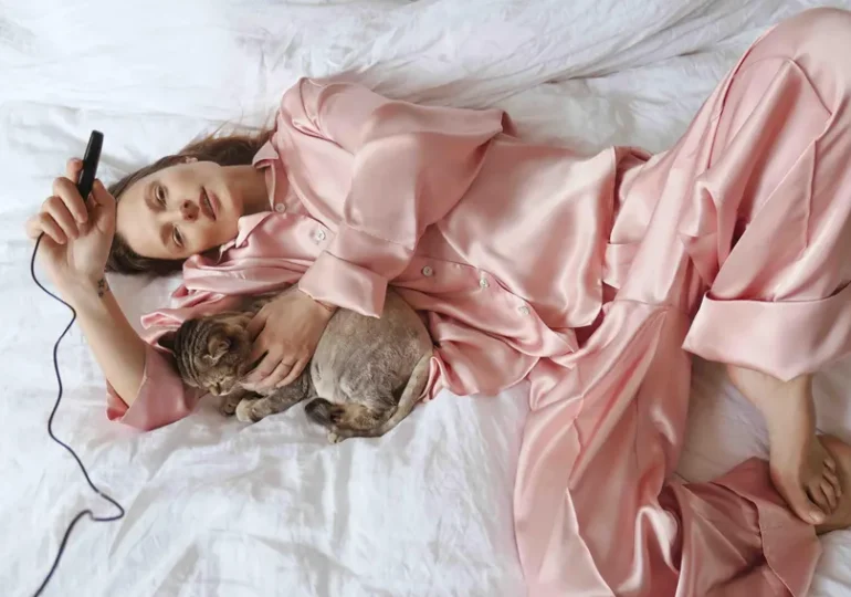 Luksusowe marki piżam damskich – top 5